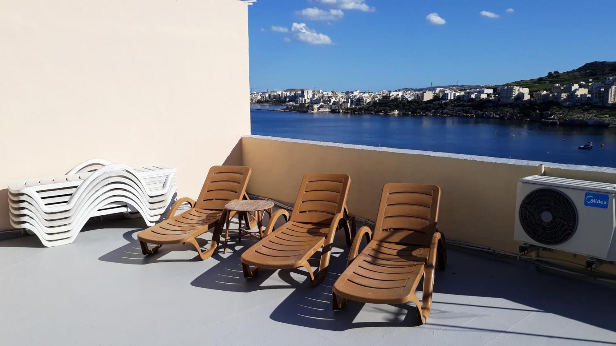 Bayview 2 Bedroom Seaview Apartment With Large Terrace With Panoramic Views - By Getawaysmalta St. Paul's Bay Luaran gambar