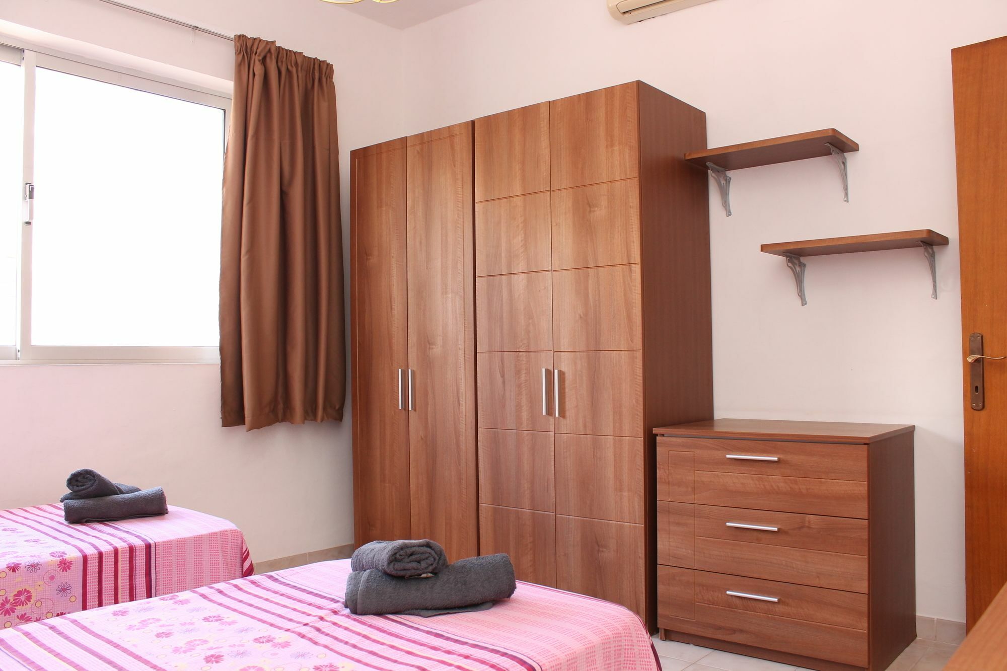 Bayview 2 Bedroom Seaview Apartment With Large Terrace With Panoramic Views - By Getawaysmalta St. Paul's Bay Luaran gambar